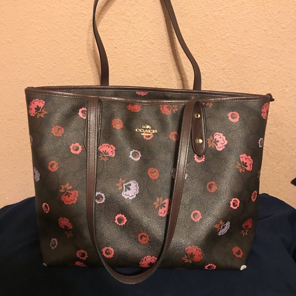 Coach Tote